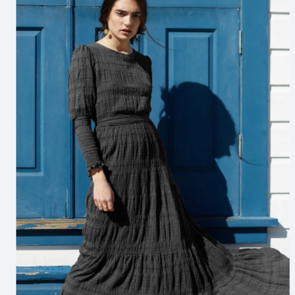 CURATOR SF LARKSPUR DRESS SIZE L IN DARK GREEN